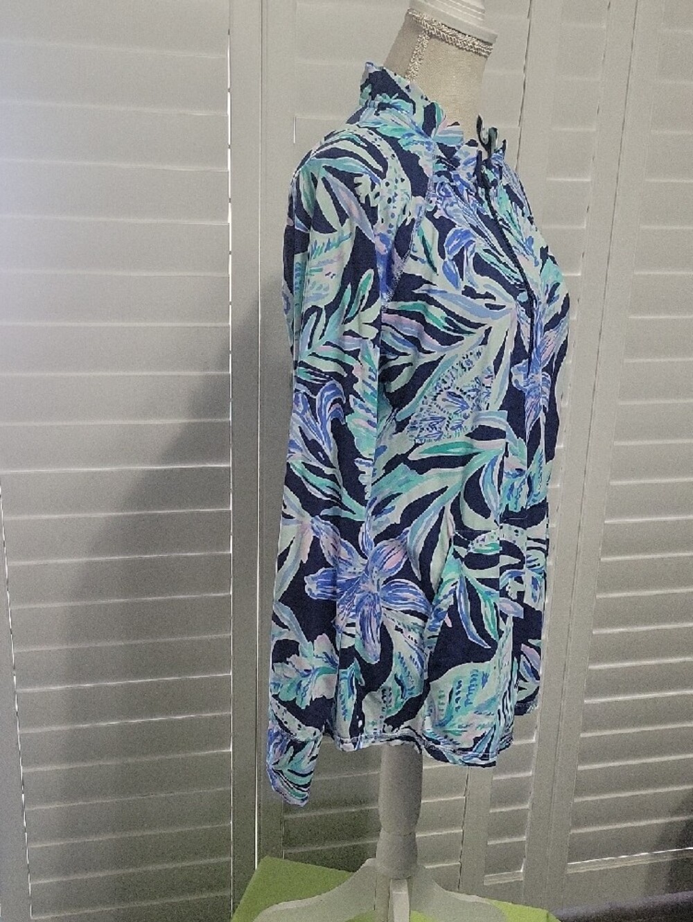 NWOT - Lilly Pulitzer Luxletic Leona Zip-Front Jacket - Picture 4 of 10